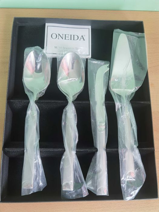 Комплект за сервиране "ONEIDA"