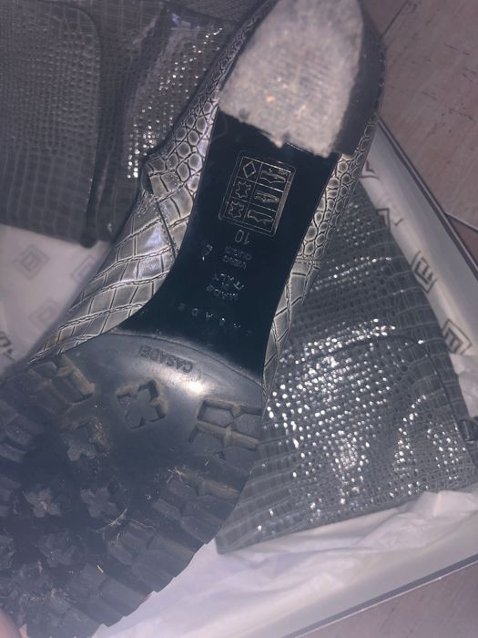 Продам сапоги CASEDEI