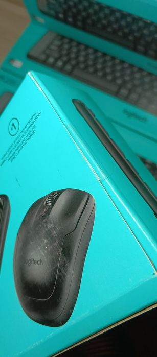 Комплект клавиатура и мышка