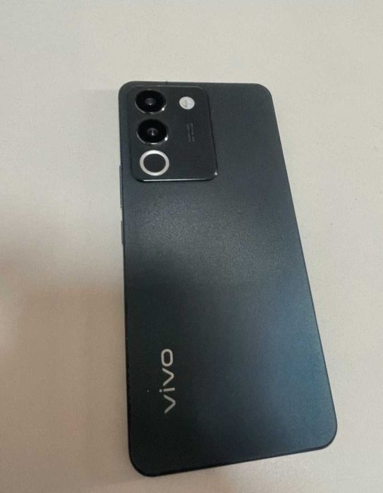 Продам vivo v29e 5g без коропки