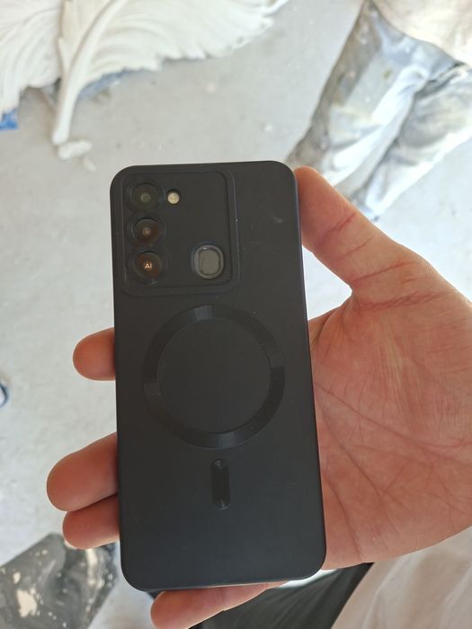 Tecno spark go 2022
