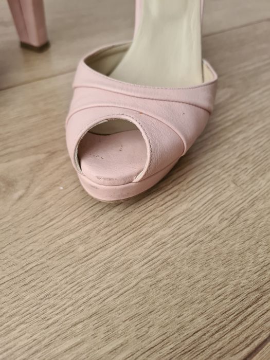 Sandale piele marimea 35