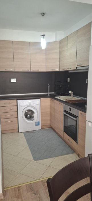 Дава се под наем Двустаен апартамент в Пловдив, Кючук Париж - 70 кв.м за 434 € - Снимка #2