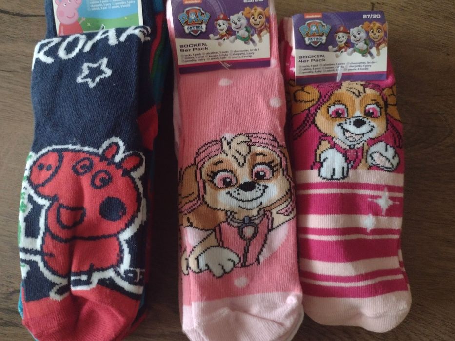 Детски чорапи  всеки три  комплекта по 5чифта  общо 15бр.