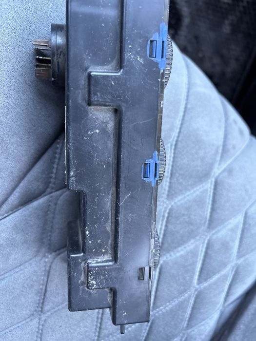 Регулятор печки  на лада приора