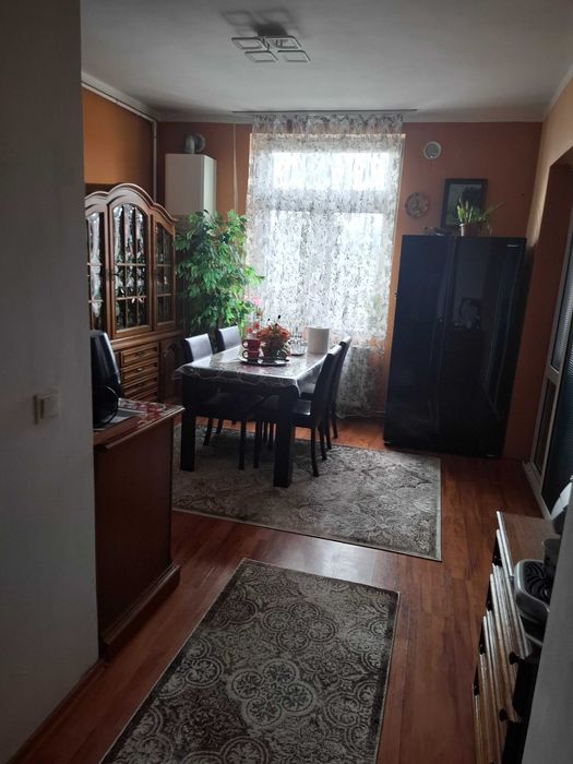 Apartament 3 camere in Dimitrov