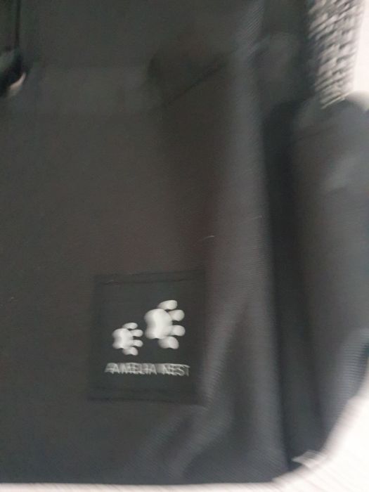 Ghiozdan pentru caini