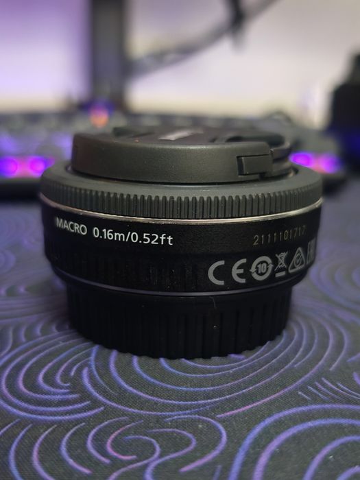 Obiectiv Canon Efs 24mm