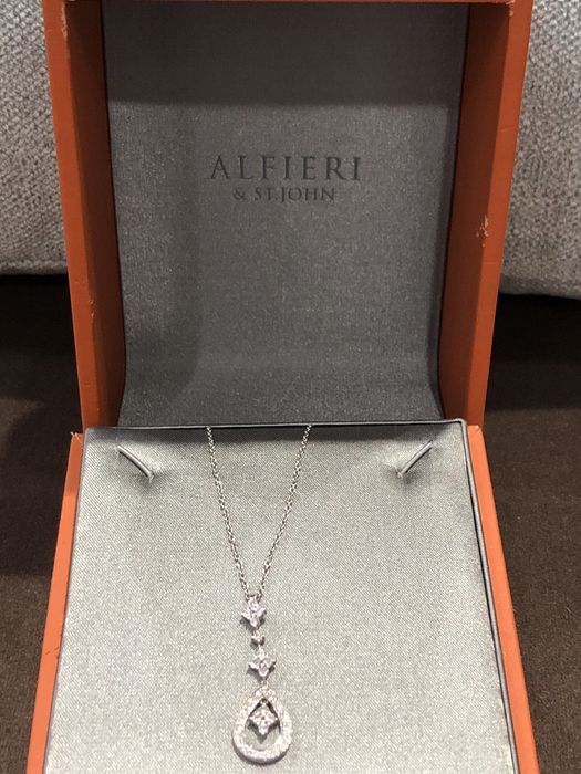 Продам золотую цепь с кулоном Аль Фиери оригинал.