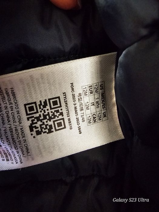 Детски якета Guess