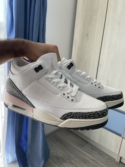 Jordan 3 Retro Neapolitan