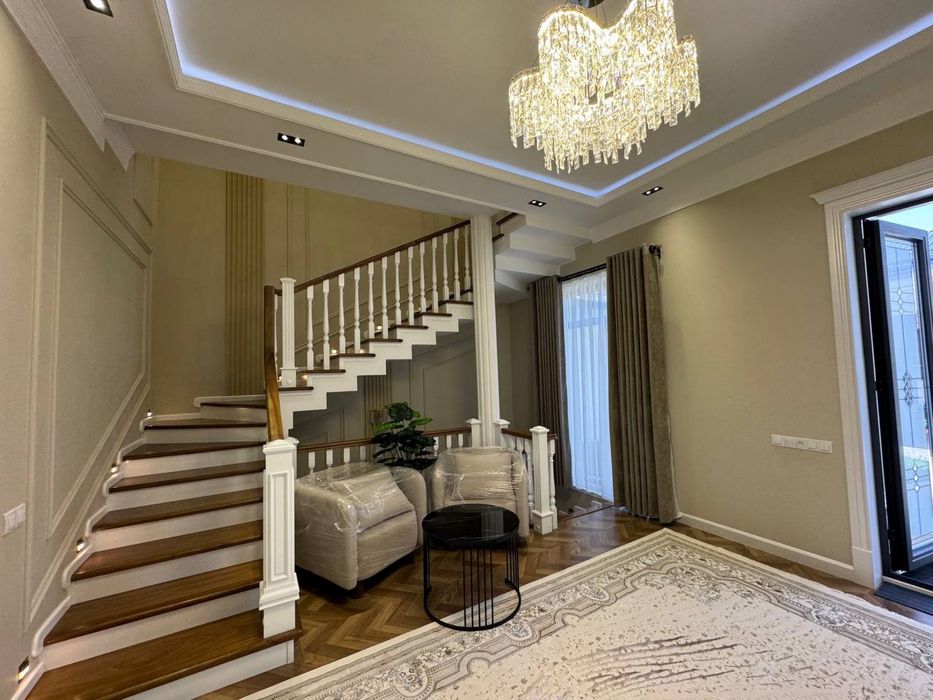 Срочно! Дом 350м² 3 сотки Циолковский элитный район