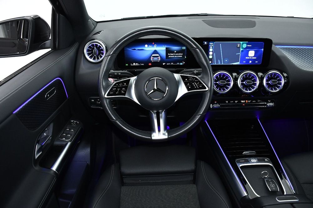Mercedes-Benz GLA Mercedes-Benz GLA 180 Mild-Hibrid /  2024 / Full Led / Distr