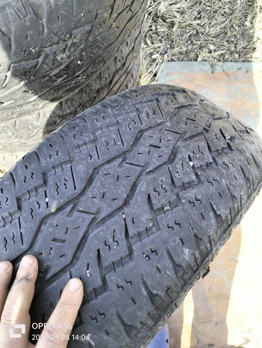 Продам шины на 17/65/265