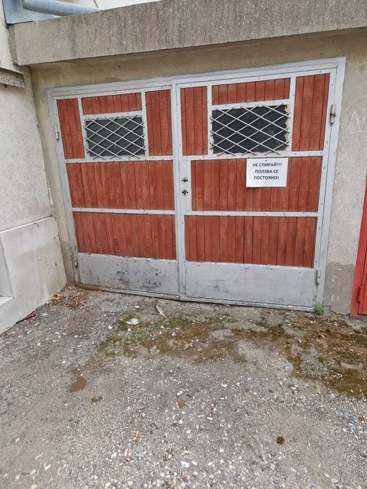 Продава се Тристаен апартамент в Плевен, Идеален център - 100 кв.м за 1250 €/кв.м - Снимка #14