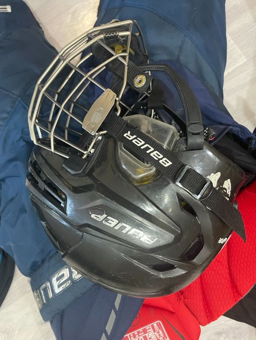 Bauer шлем хоккейный