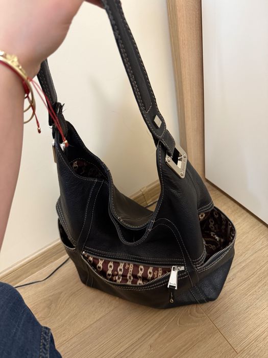 Дамска черна чанта Tignanello естествена кожа