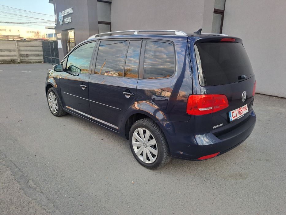 VOLKSWAGEN Touran 2012 — imagine 11