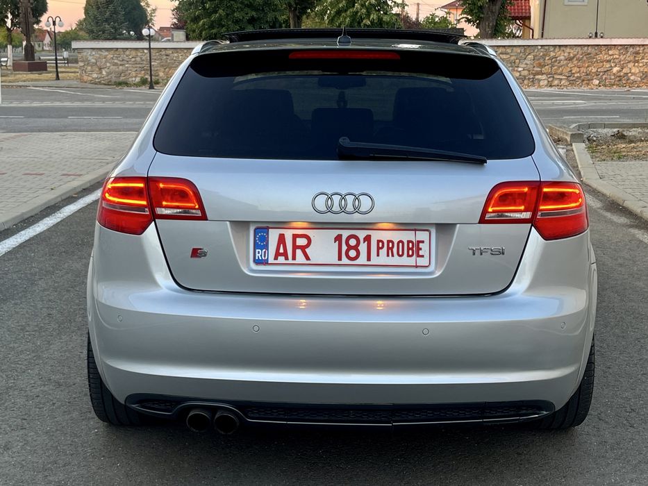Audi A3 S line an 2010 motor 1.8 benzină  eur 5 automat