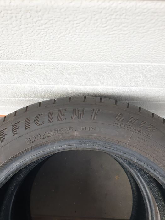 Летни гуми 2 броя GOODYEAR Efficient Grip 205 55 R16 дот 1115