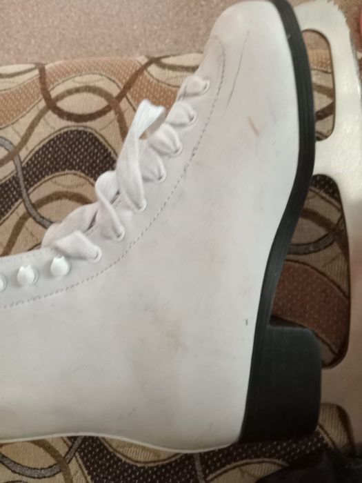 Коньки 38 размер