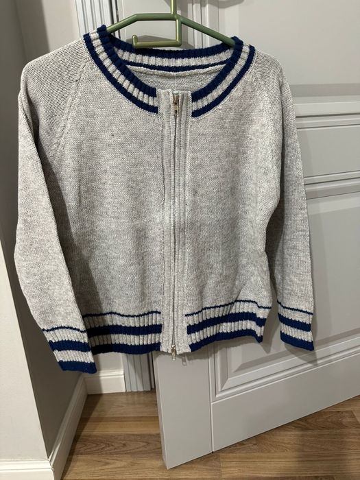 Кофта серая размер М