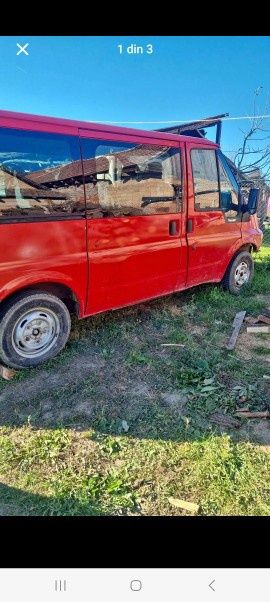 Ford tranzit  8+1
