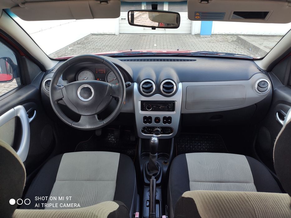 Dacia Sandero 1.6 Benzina //An2010//Unic proprietar