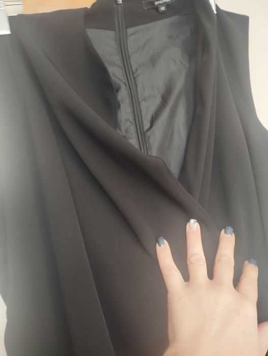 2 рокли за подходящи за размер М