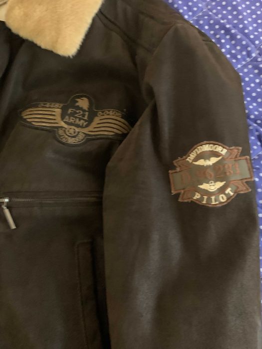 Geaca  din piel Pilot 21 putin folosita