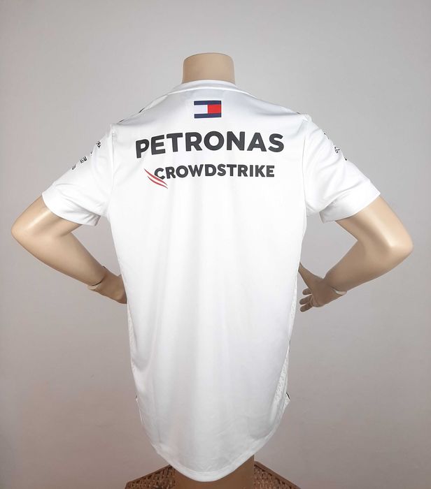 Mercedes AMG F1 Team - Оригинална мъжка тениска размер L