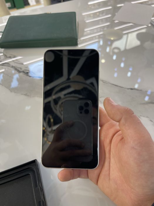 Samaung S24+ 12/512gb