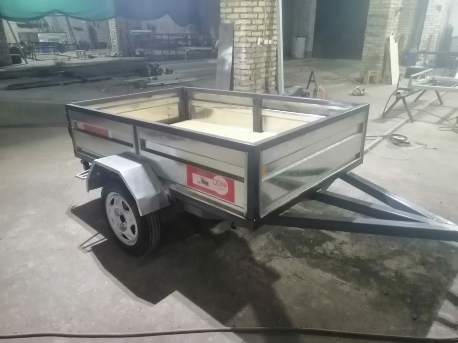 Avtomobillar uchun tirkama