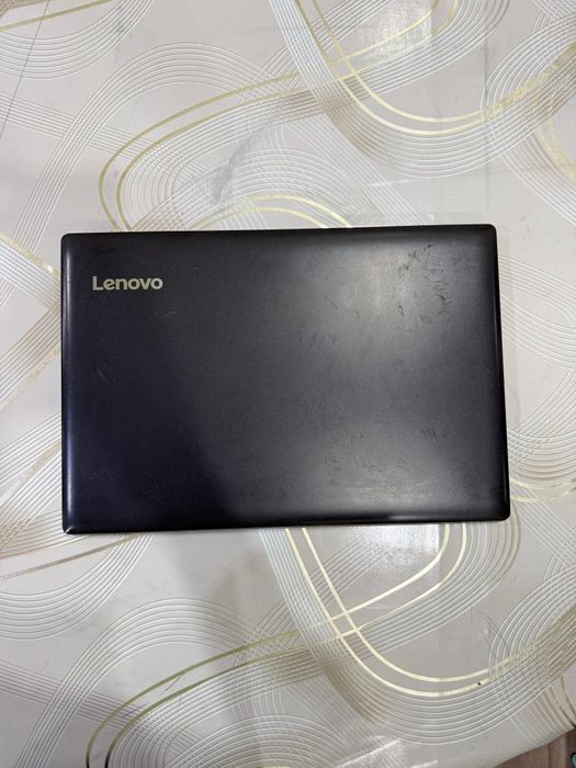 Lenovo ideaPad 3