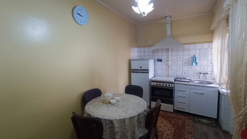 Ховли Уй сотилади