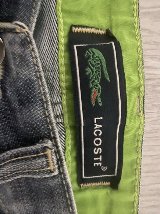 Оригинални дънки на Lacoste