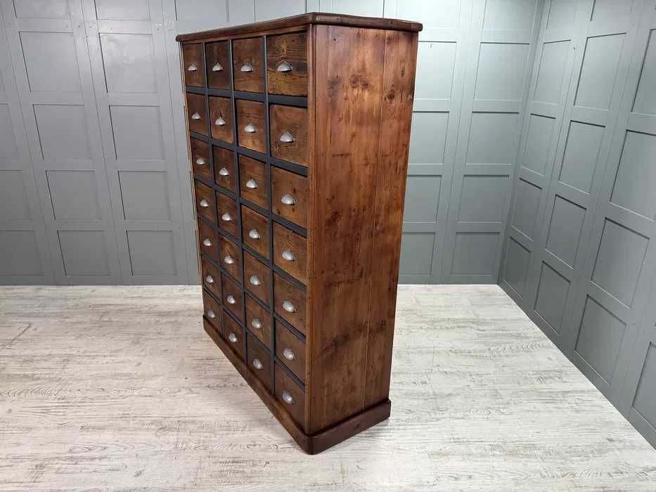 Индустриален шкаф Български Р447-Д