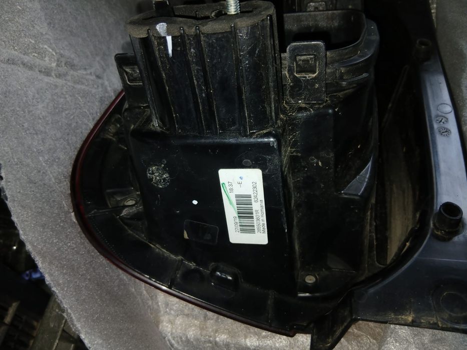 Vand Stopuri Dacia Duster 2