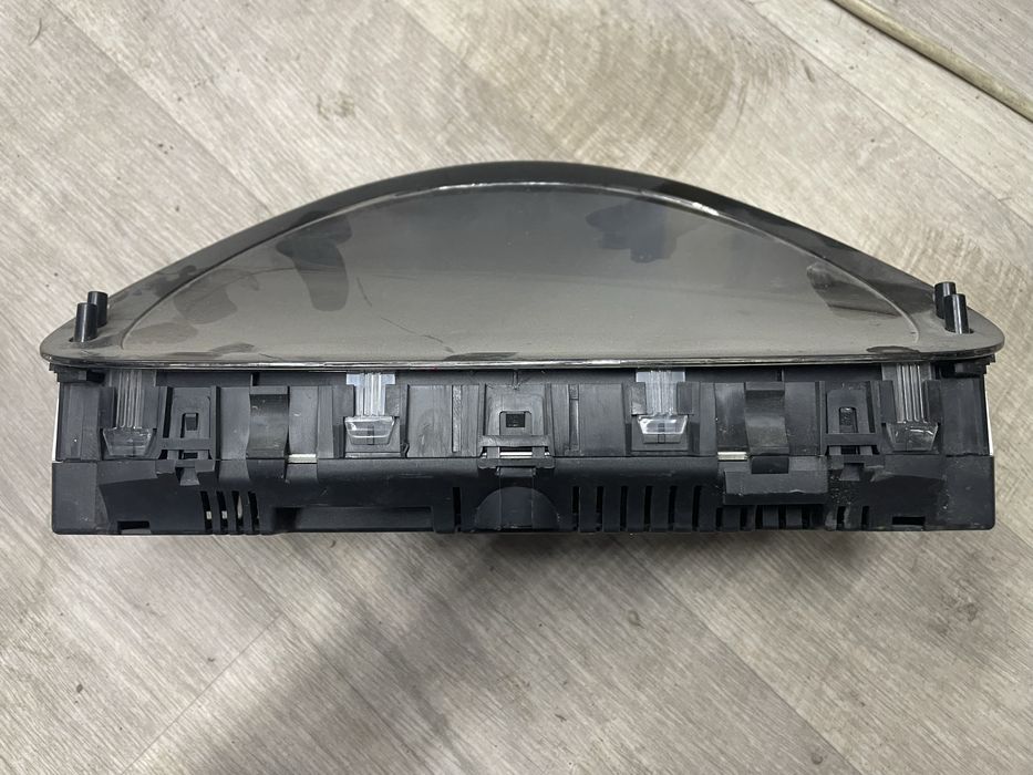 Продам  шиток приборов Mercedes Sprinter