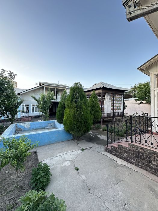 Hovli sotiladi продаётся участок Mirobod tumanida 8 сот