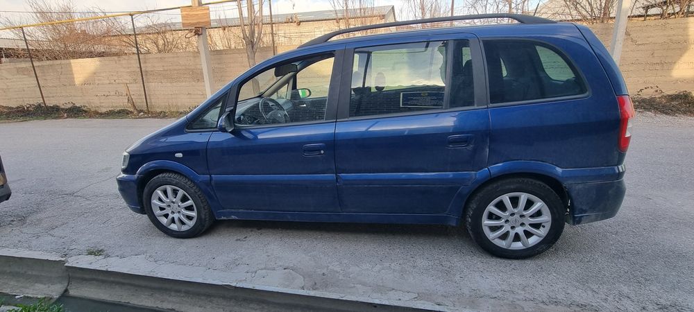 Опель зафира 2003