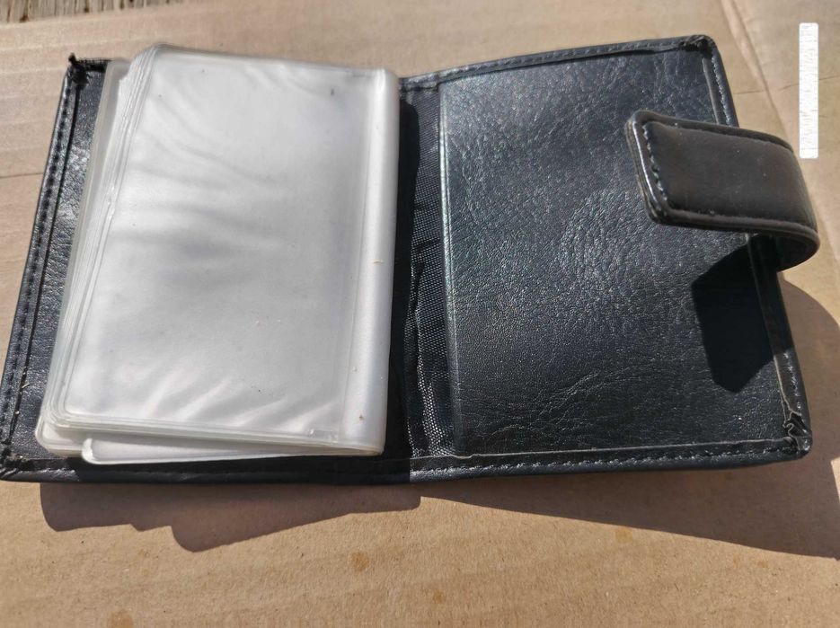 Визитница кожаная