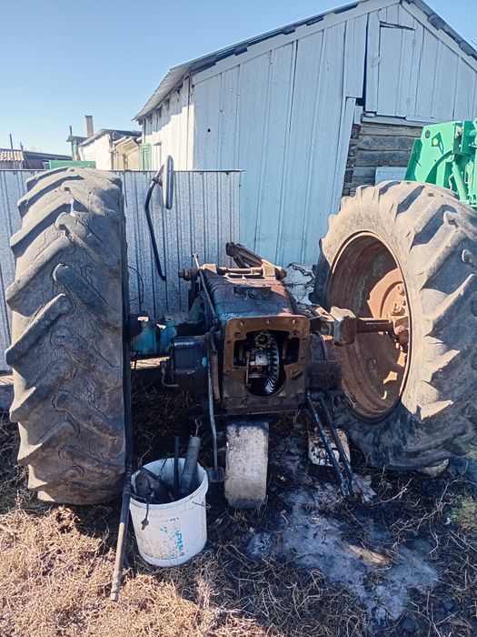 Продам мтз  80 по хапчастям