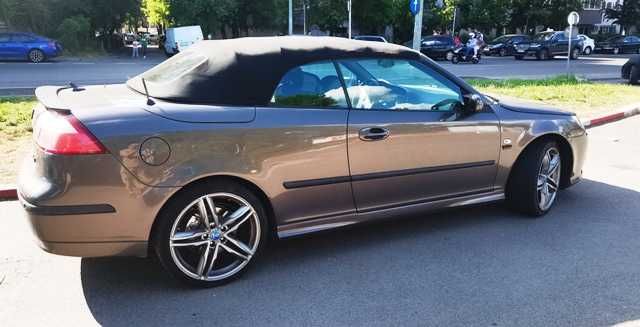 Saab 9.3 Vector Kabrio-Limousine, editie speciala