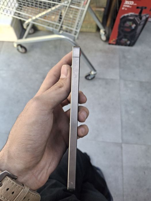 Samsung galaxy S 25 Ultra . 12/256 Память .