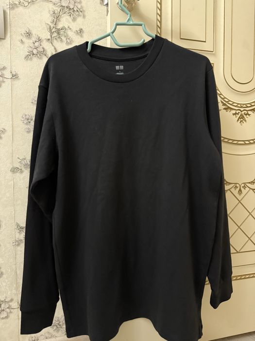 Лонгслив от Uniqlo