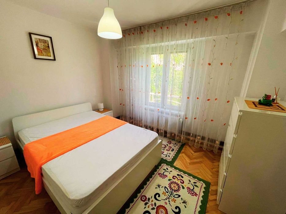 Inchiriere apartament 3 camere Calea Calarasi - Decebal- Piata Muncii