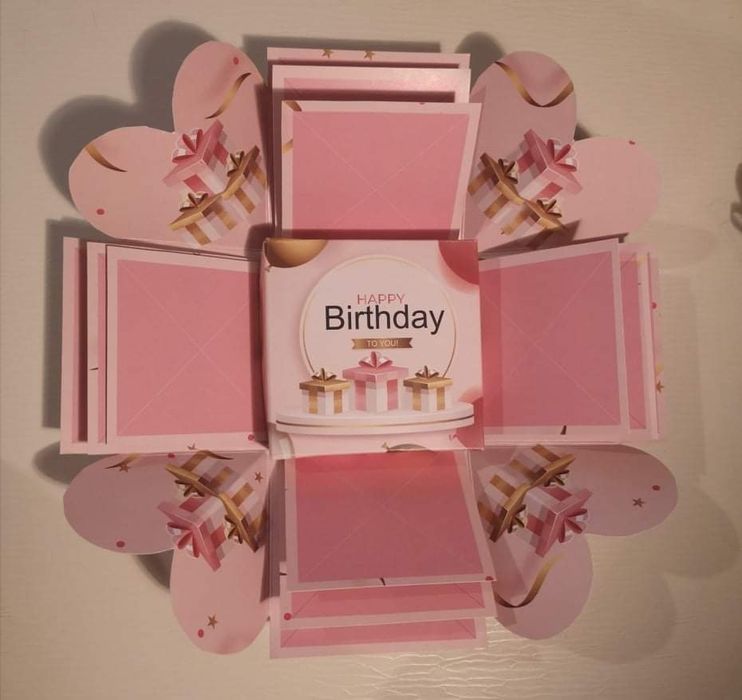 Cutie  foto exploziva