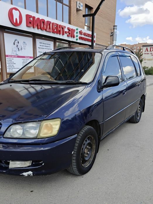 Toyota ipsum 1996г передний привод