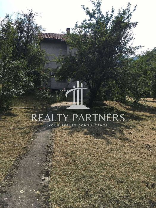 Продава се Къща в с. Кленовик, Област Перник - 108 кв.м за 556 €/кв.м - Снимка #4